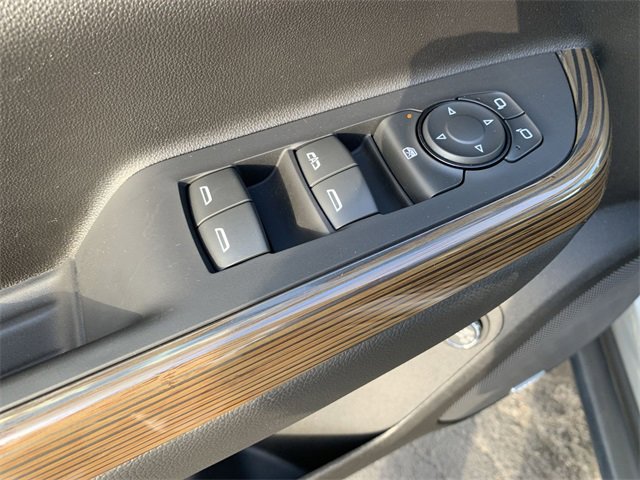 Certified 2023 GMC Acadia SLE w/ Driver Convenience Package image 22