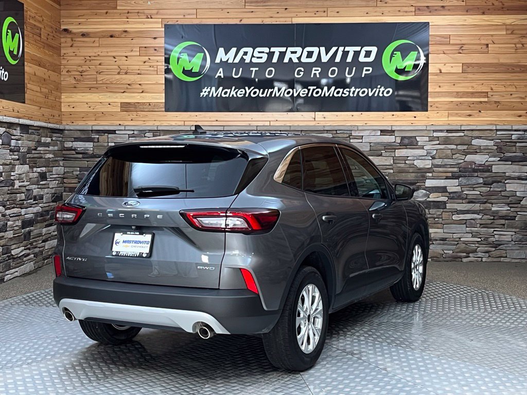 Used 2023 Ford Escape Active AWD/4WD image 17