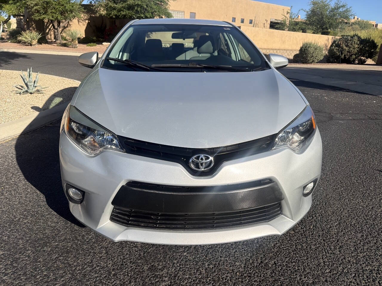 Used 2014 Toyota Corolla LE FWD image 9
