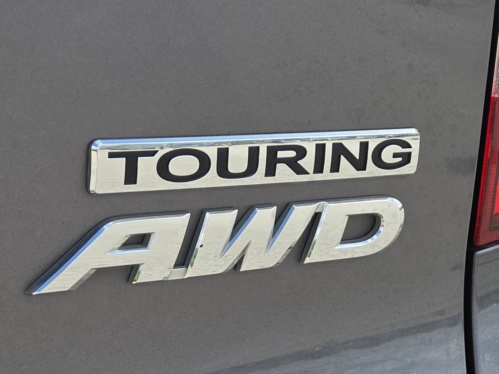 Used 2021 Honda Pilot Touring image 11