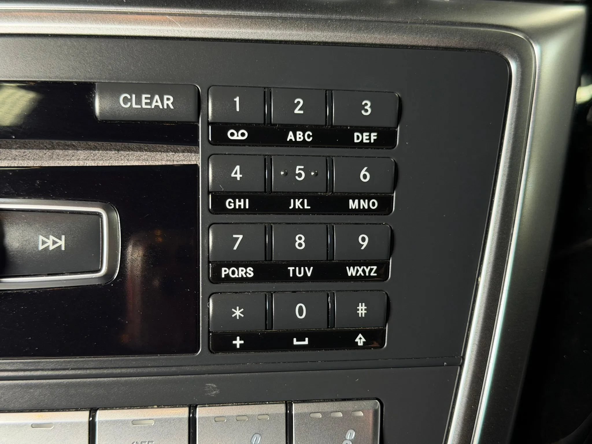 Used 2015 Mercedes-Benz GL 63 AMG 4MATIC image 39