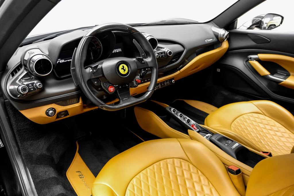 Used 2022 Ferrari F8 Tributo RWD image 7