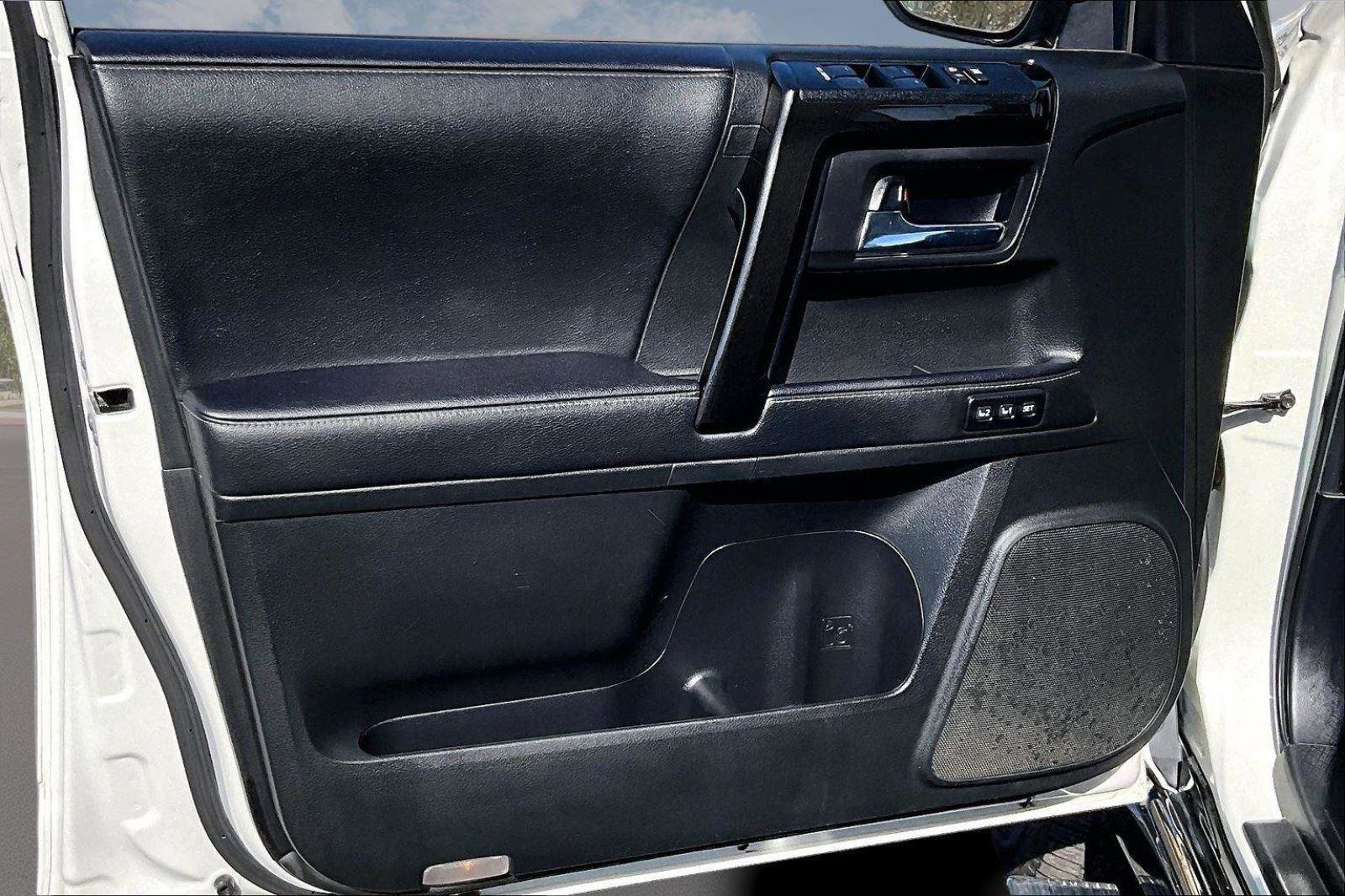 Used 2020 Toyota 4Runner Nightshade image 21