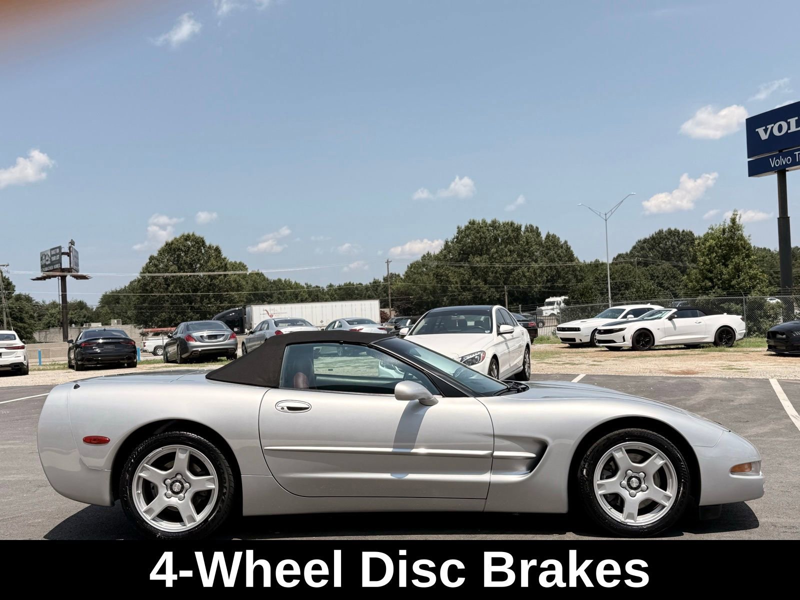 Used 1999 Chevrolet Corvette Convertible w/ Memory Pkg image 25