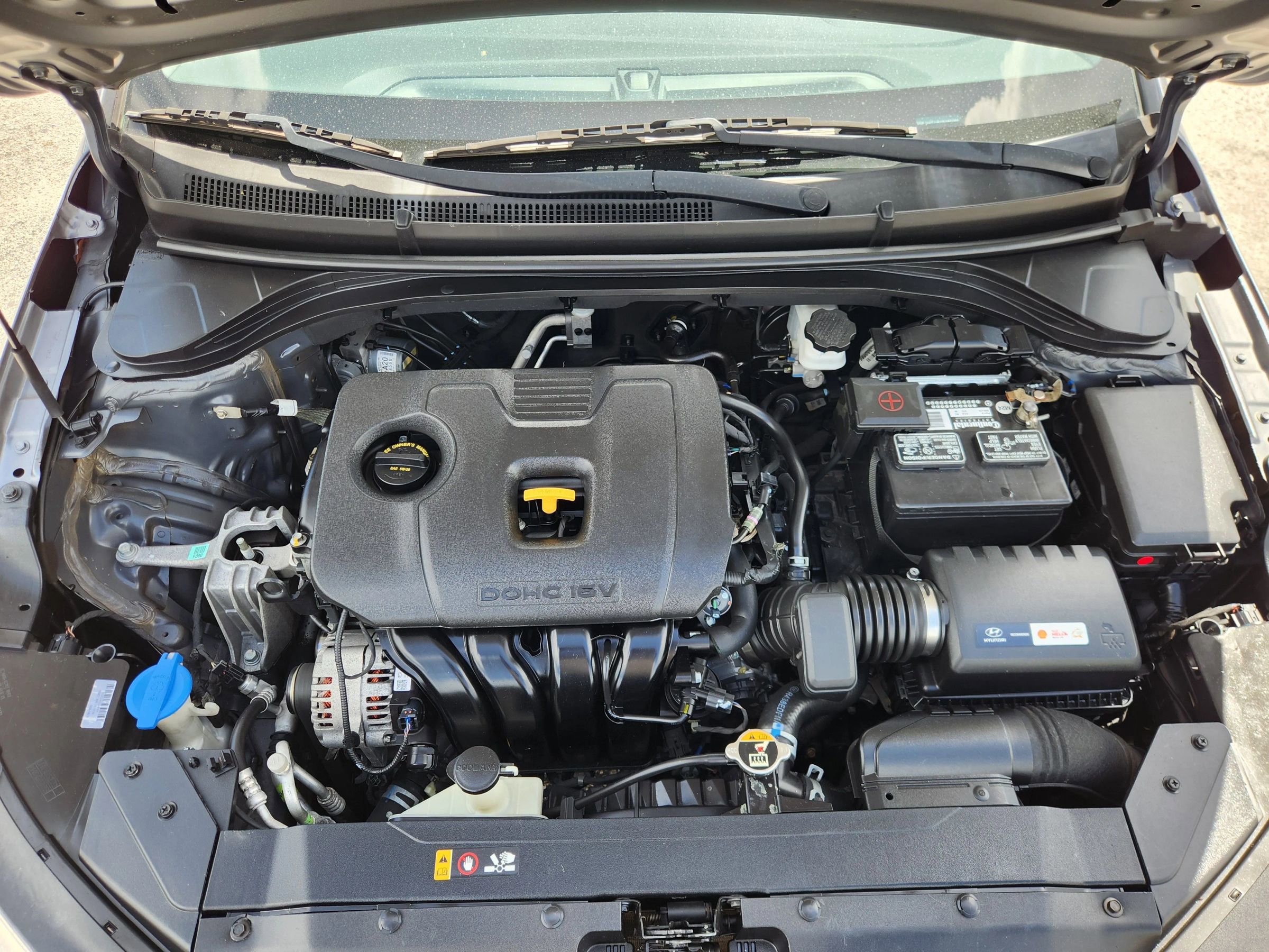 Used 2019 Hyundai Elantra SE FWD image 18
