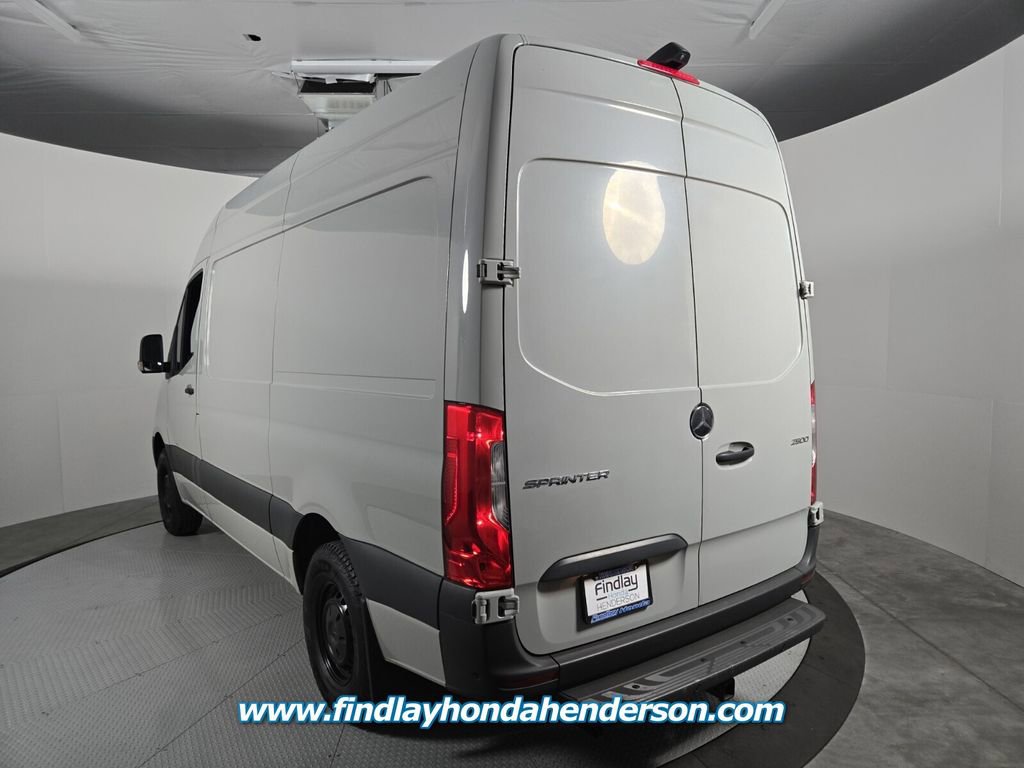 Used 2020 Mercedes-Benz Sprinter 144 Cargo image 4