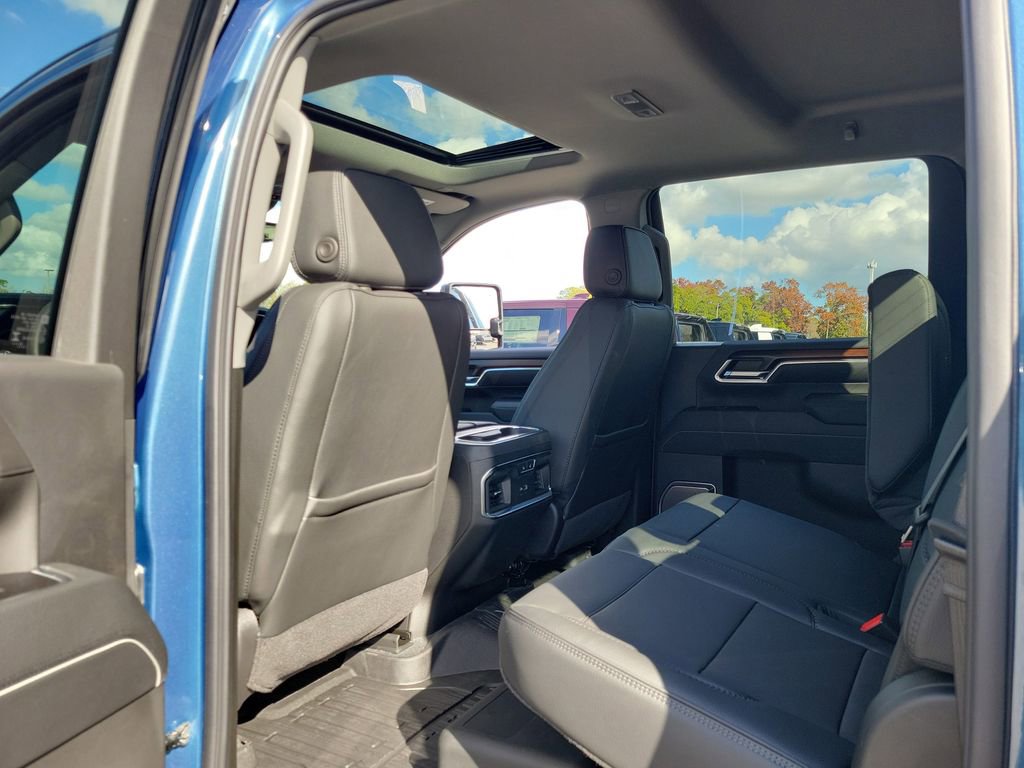 New 2026 GMC Sierra 2500 Denali w/ Denali Reserve Package image 12