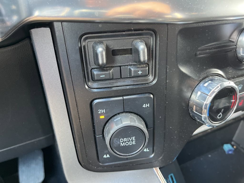 Certified 2021 Ford F150 Lariat w/ Equipment Group 502A High image 17