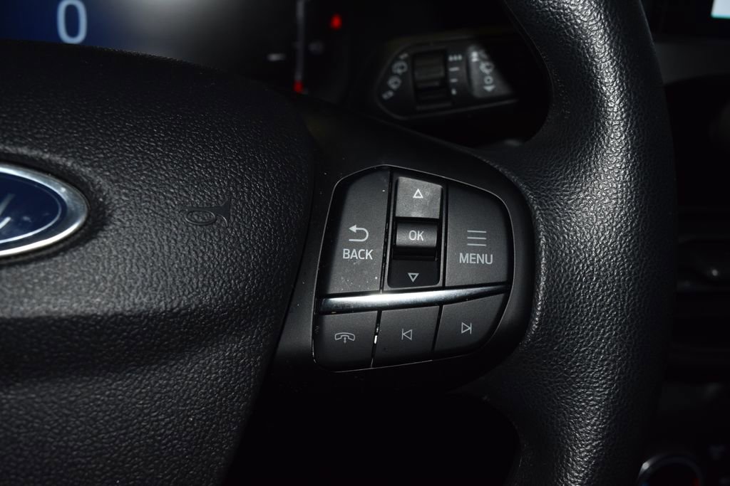 Used 2025 Ford Escape Active AWD/4WD image 9