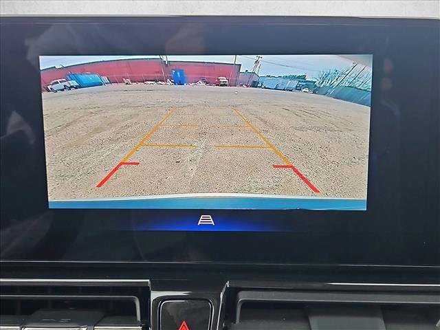 Used 2025 Chevrolet TrailBlazer LT image 14