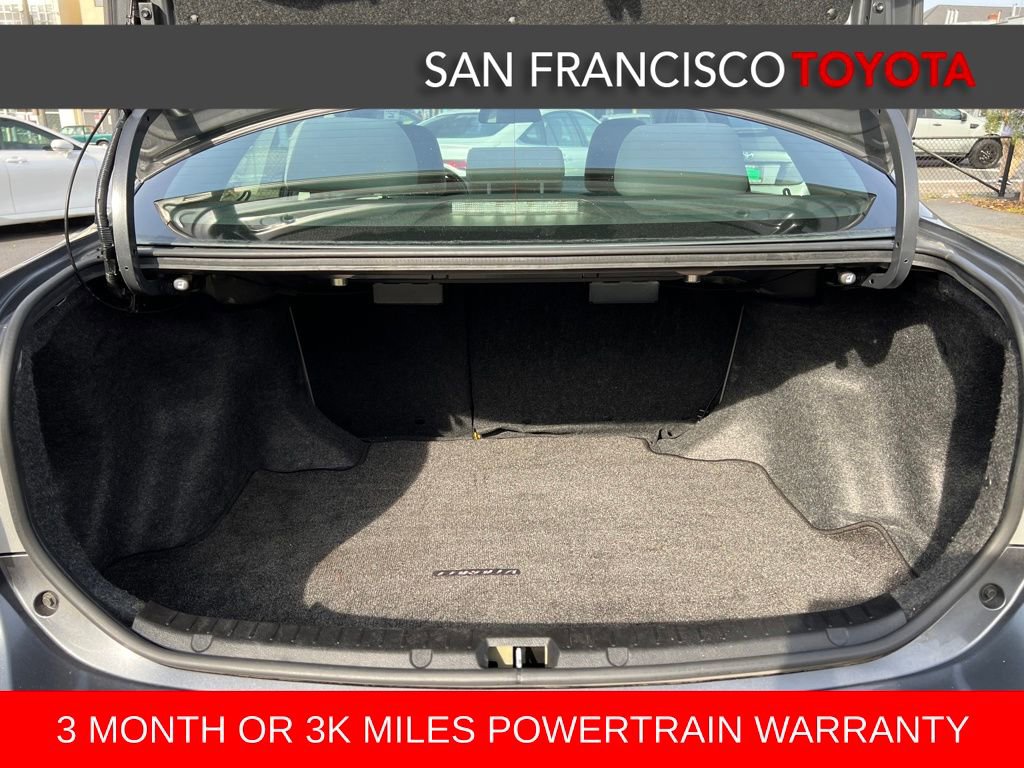 Used 2013 Toyota Corolla LE image 33