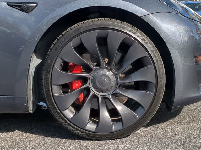 Used 2023 Tesla Model 3 Performance image 11