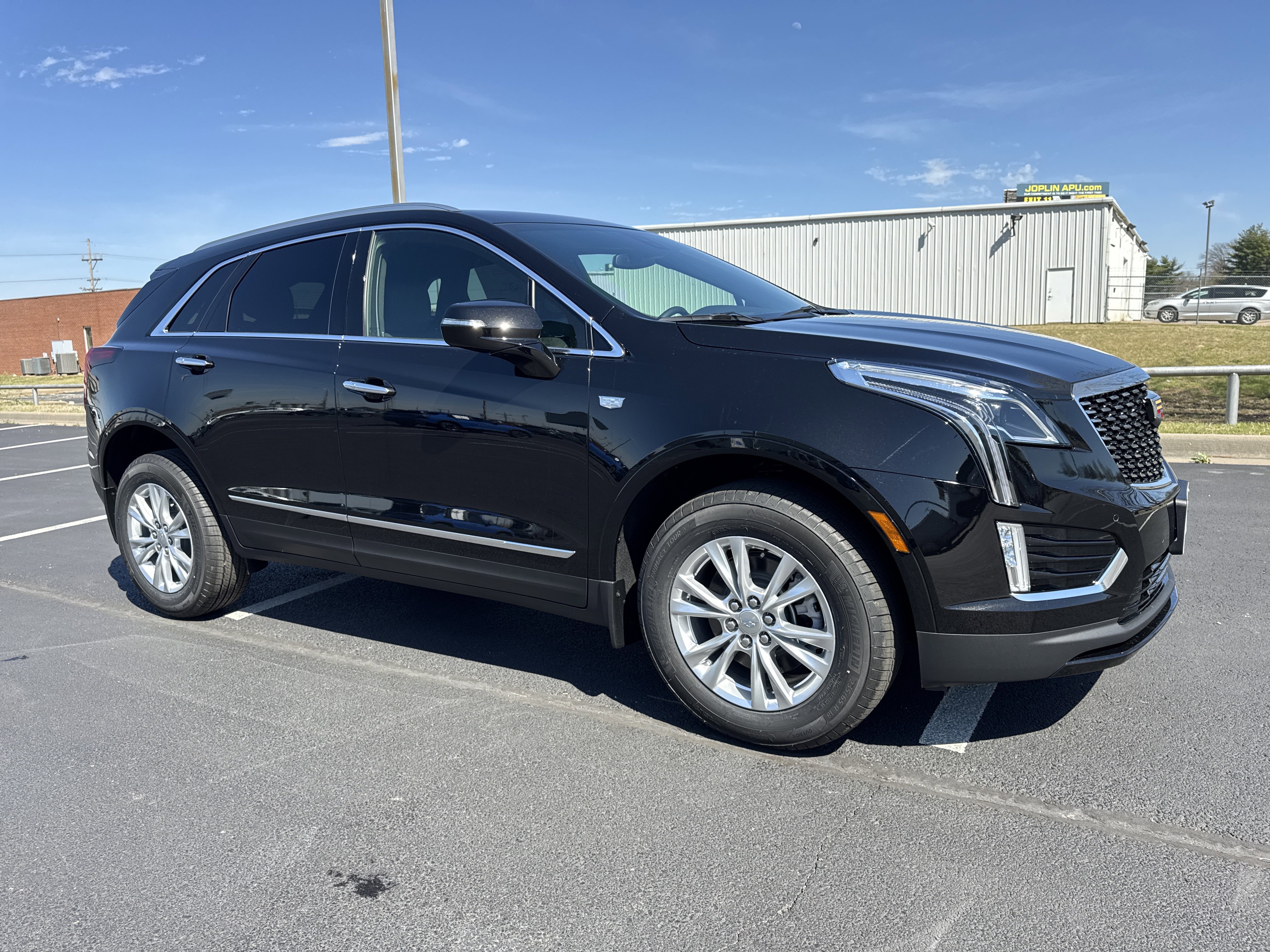 New 2026 Cadillac XT5 Luxury image 4