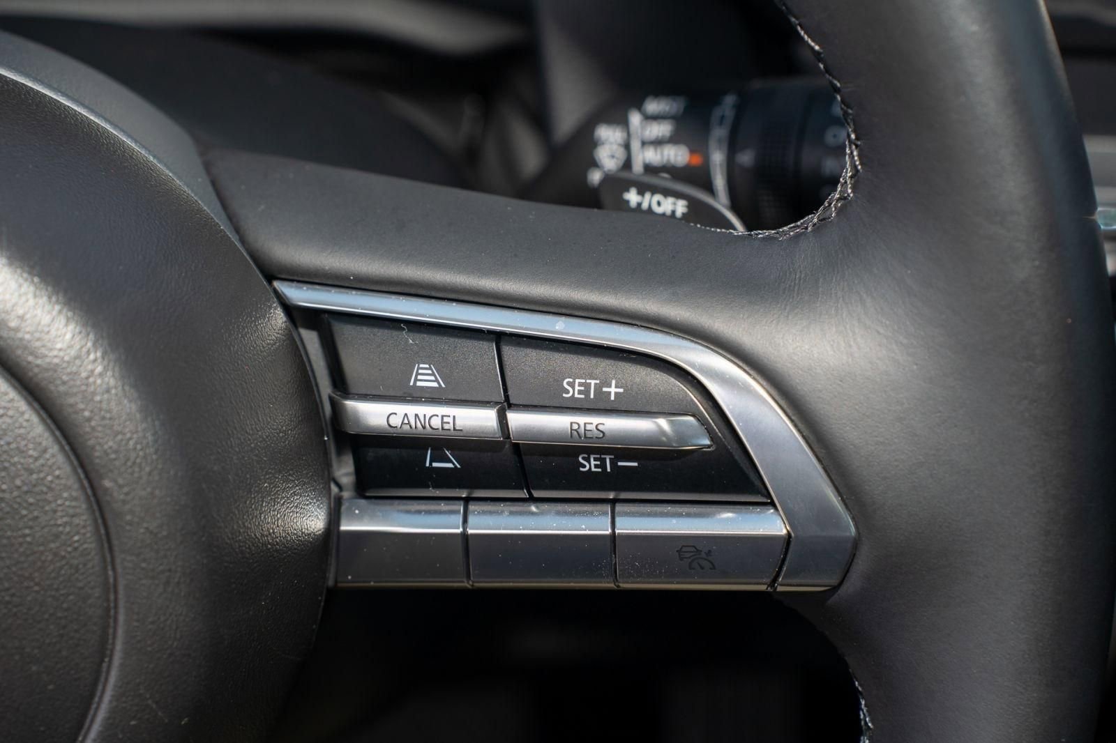 Used 2023 MAZDA CX-30 AWD 2.5 S w/ Premium Package image 32