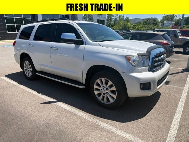 Used 2017 Toyota Sequoia Platinum AWD/4WD image 1