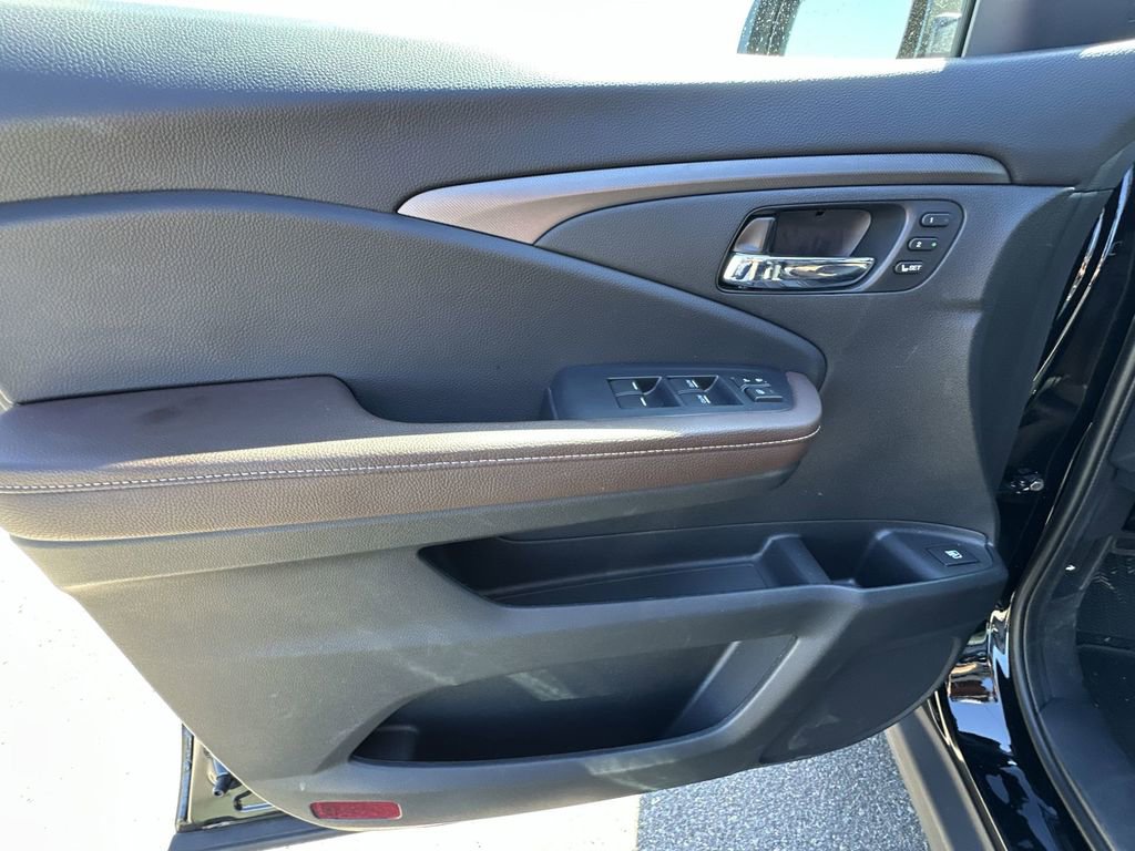 Used 2024 Honda Ridgeline RTL+ image 21