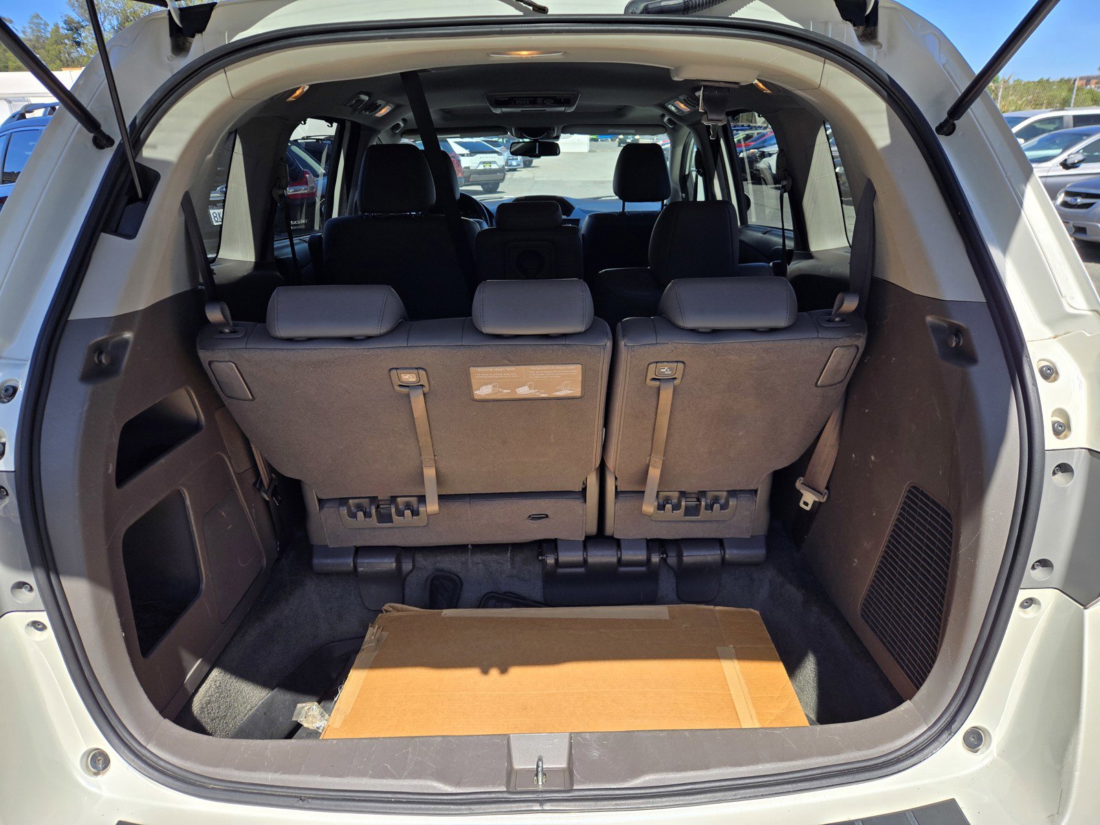Used 2015 Honda Odyssey Touring image 27