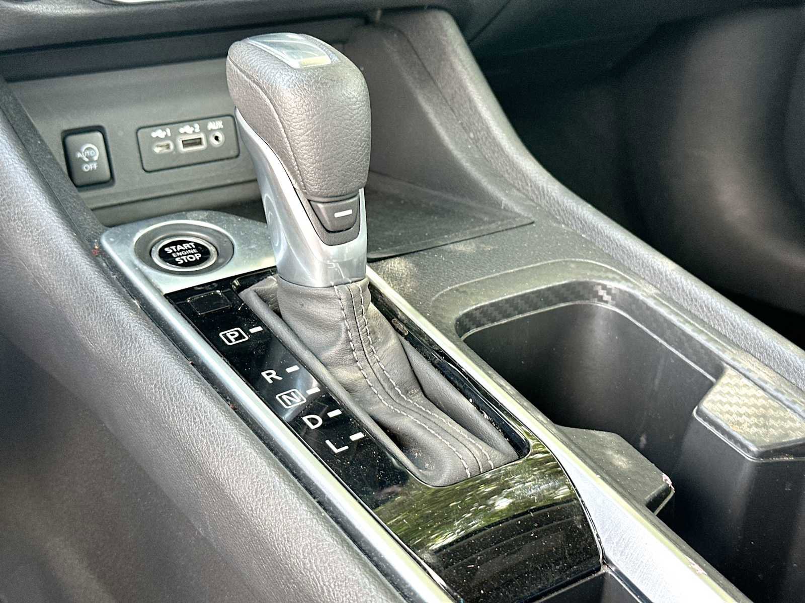 Used 2025 Nissan Sentra SV image 21