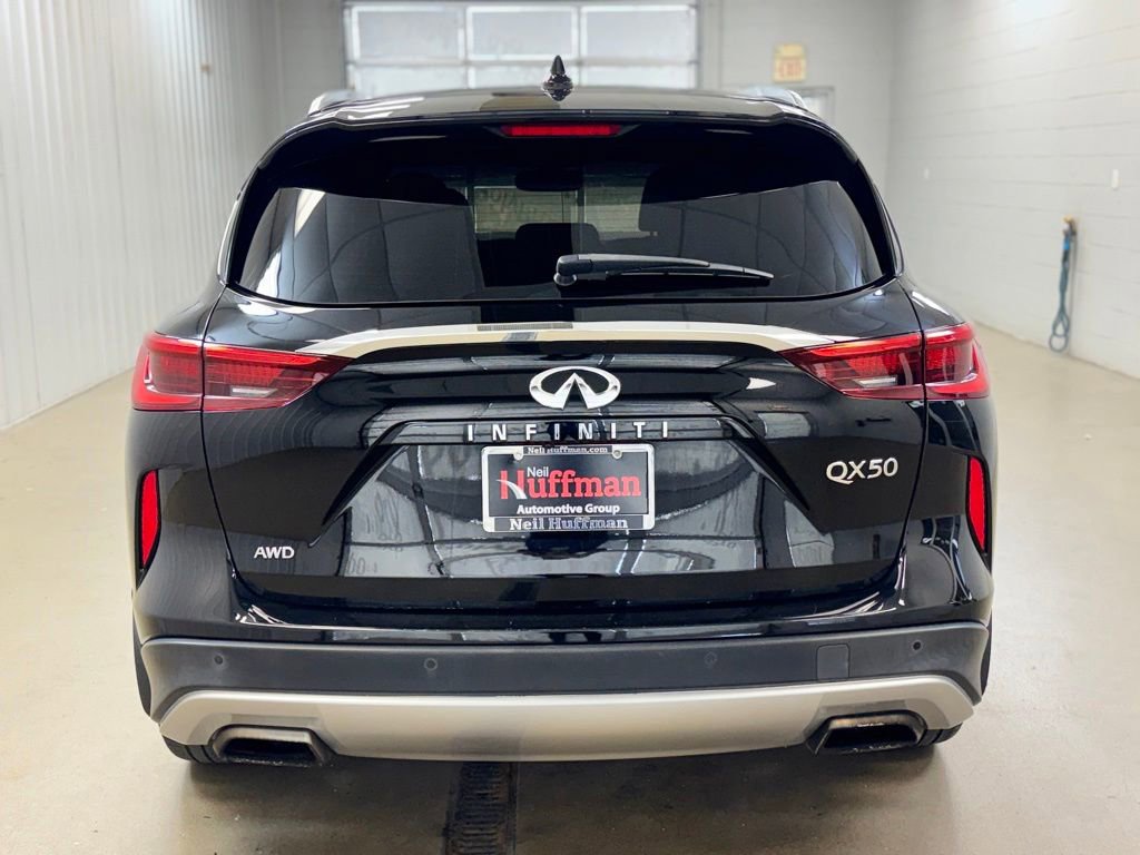 Used 2020 INFINITI QX50 Luxe w/ Cargo Package AWD/4WD image 5