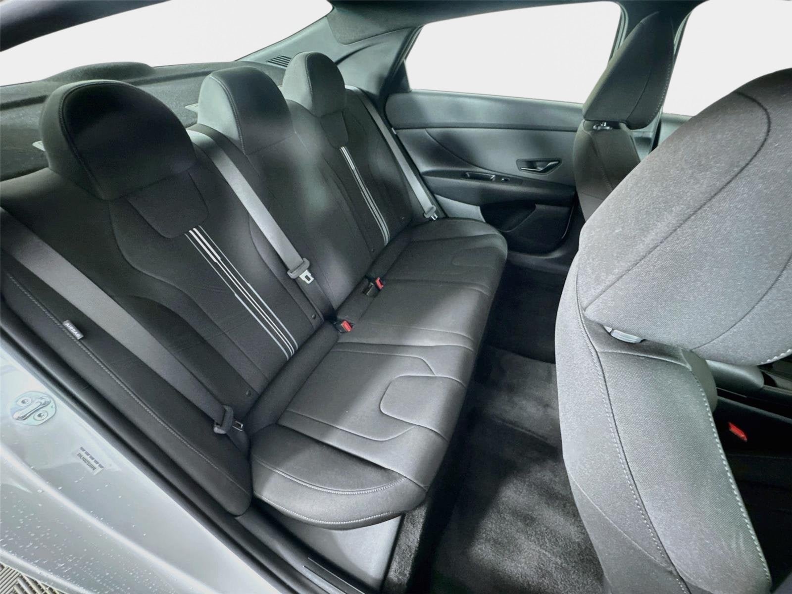 Certified 2026 Hyundai Elantra Sport FWD image 24