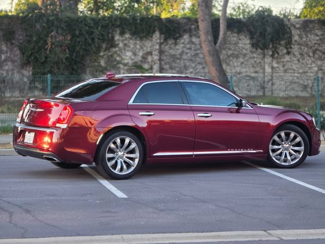Used 2018 Chrysler 300 Touring w/ Chrome Appearance Package RWD image 6