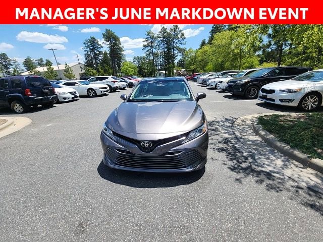 Used 2018 Toyota Camry XLE w/ Driver Assist Package FWD image 4