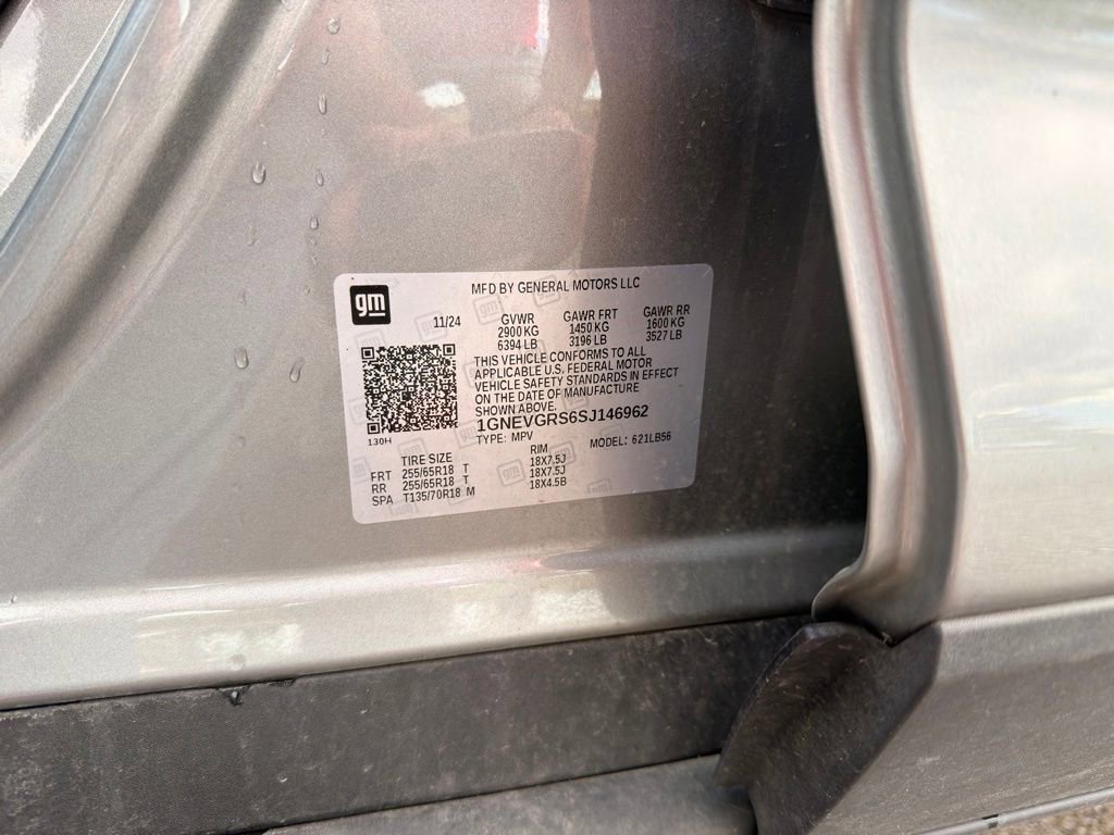 Used 2025 Chevrolet Traverse LT AWD/4WD image 37