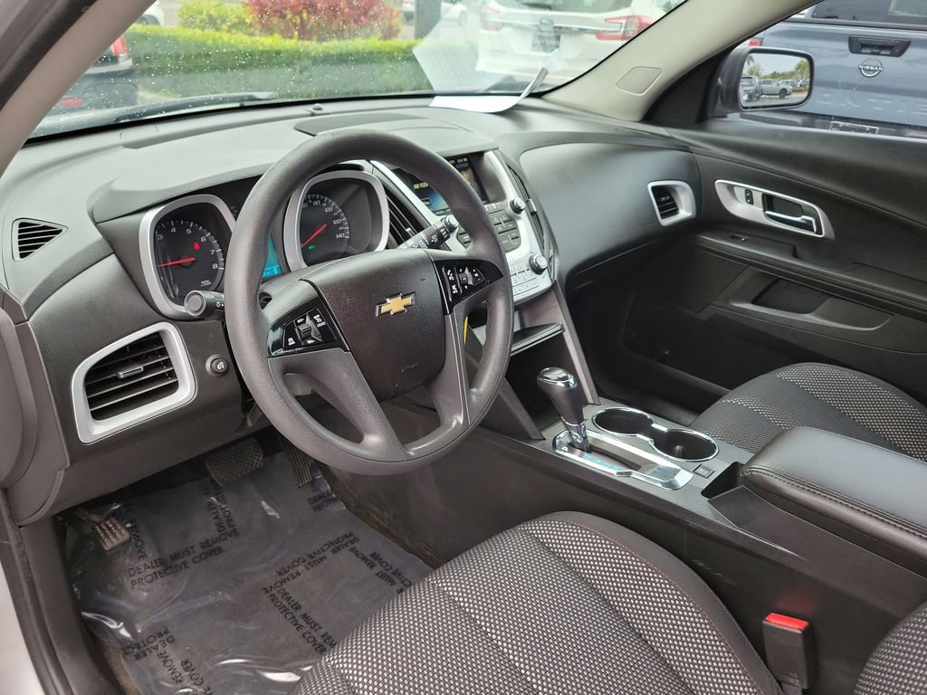 Used 2017 Chevrolet Equinox LS image 20