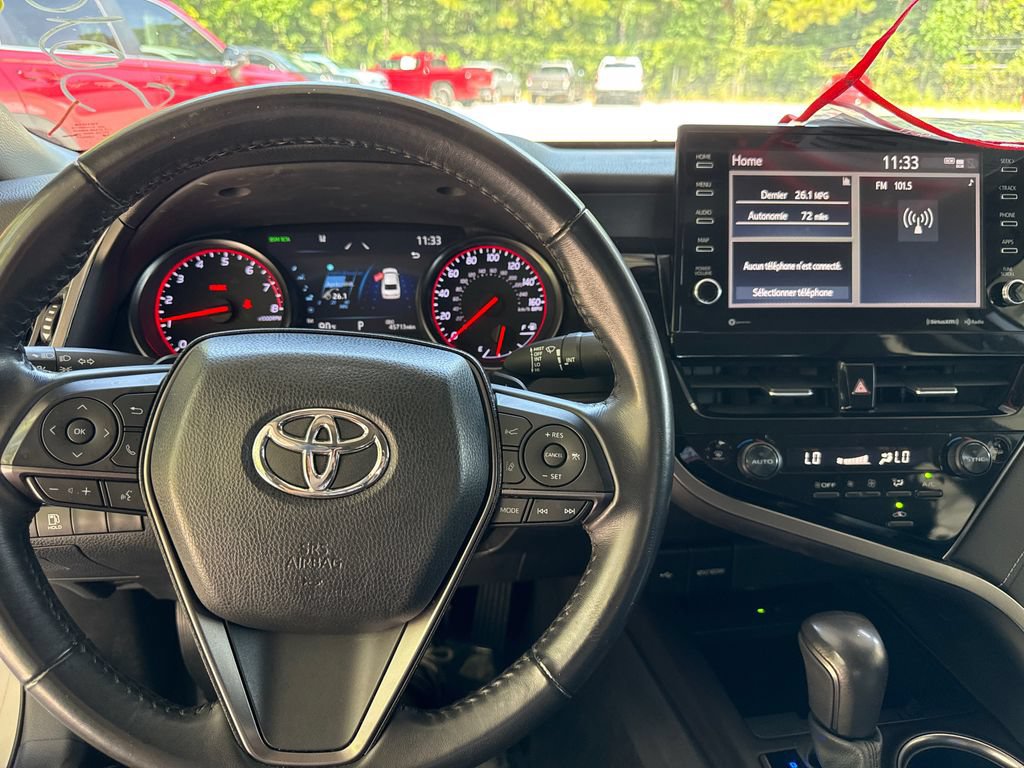 Used 2024 Toyota Camry XSE FWD image 11