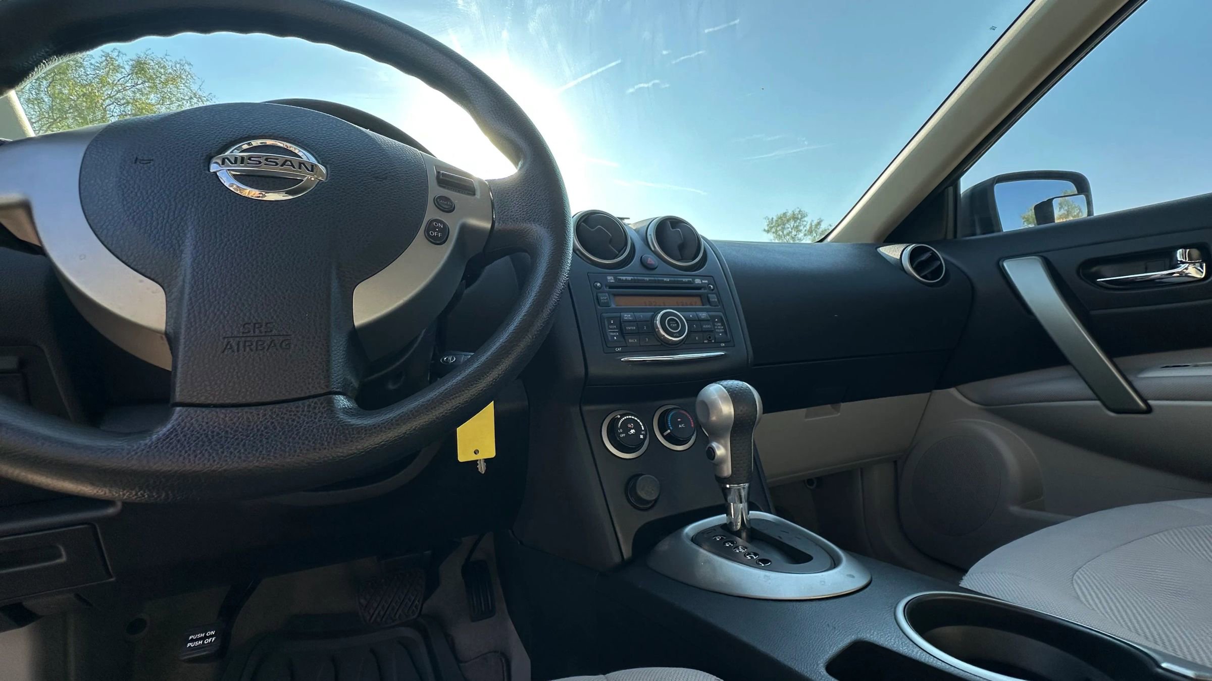 Used 2011 Nissan Rogue S image 19