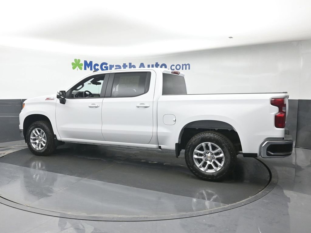 New 2026 Chevrolet Silverado 1500 LT w/ Z71 Off-Road Package AWD/4WD image 18