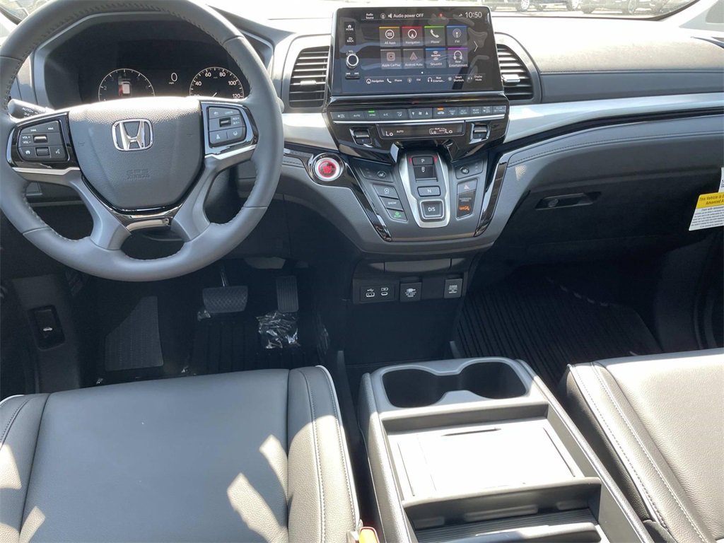 New 2026 Honda Odyssey Touring image 12