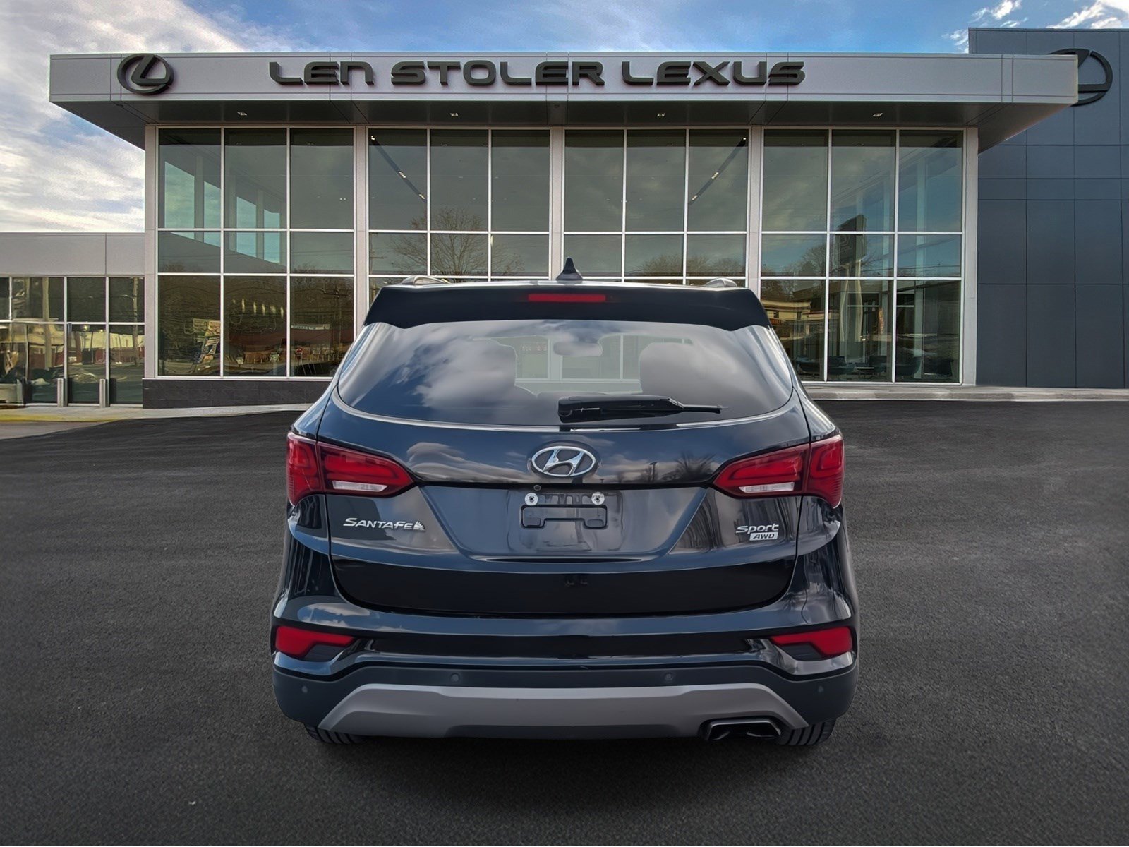 Used 2018 Hyundai Santa Fe Sport w/ 2.4L Tech Package 04 image 4