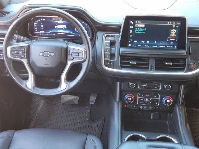 Used 2023 Chevrolet Suburban Z71 w/ Luxury Package image 27