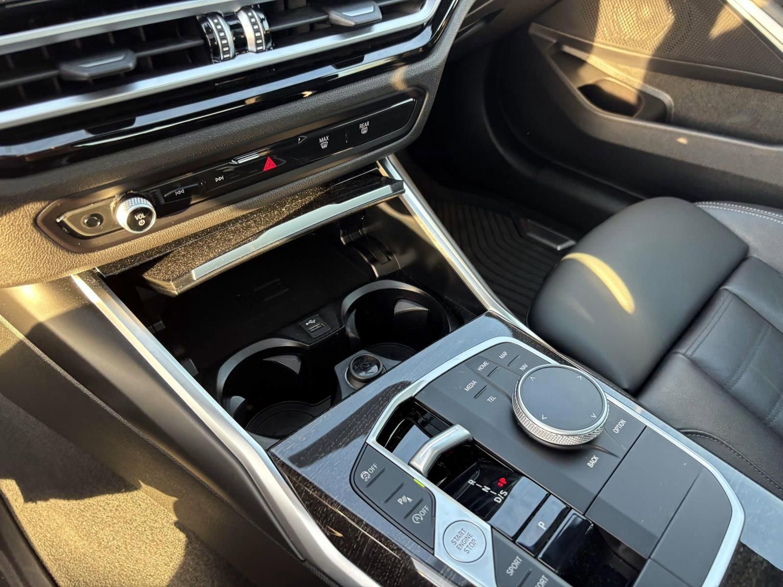 Used 2023 BMW 330i xDrive Sedan w/ Premium Package AWD/4WD image 22