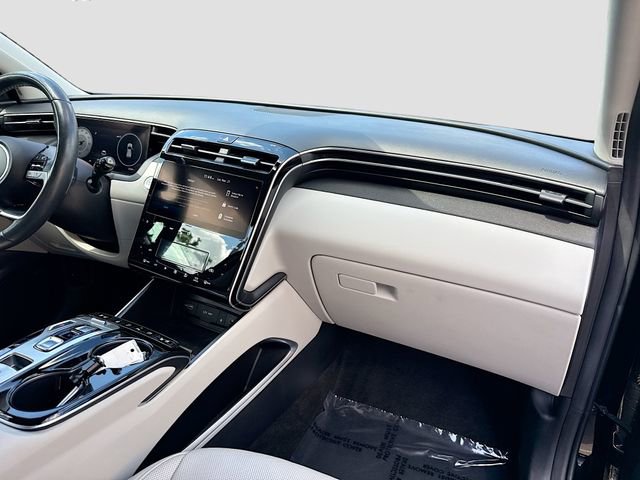 Certified 2023 Hyundai Tucson Limited FWD image 28