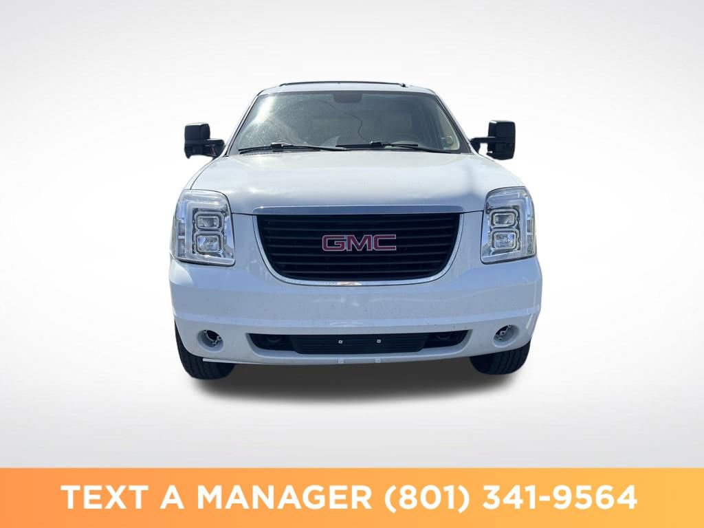 Used 2011 GMC Yukon XL SLT w/ SLT-2 Equipment Package image 8