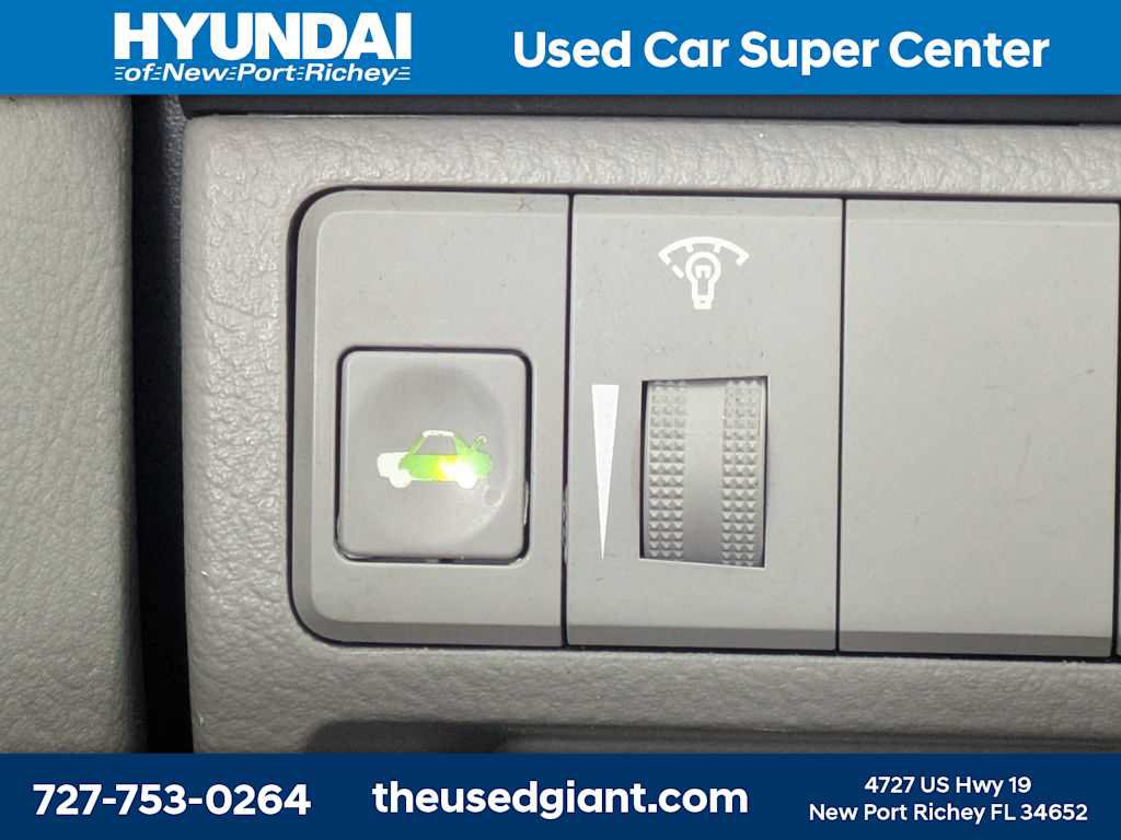 Used 2009 Kia Spectra LX FWD image 23