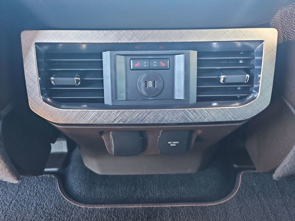 Used 2024 Ford F250 King Ranch w/ FX4 Off-Road Package image 46