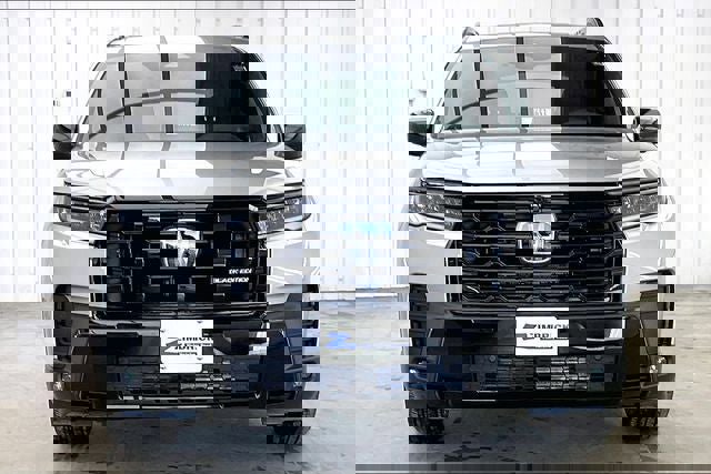 New 2026 Honda Pilot Black Edition image 3