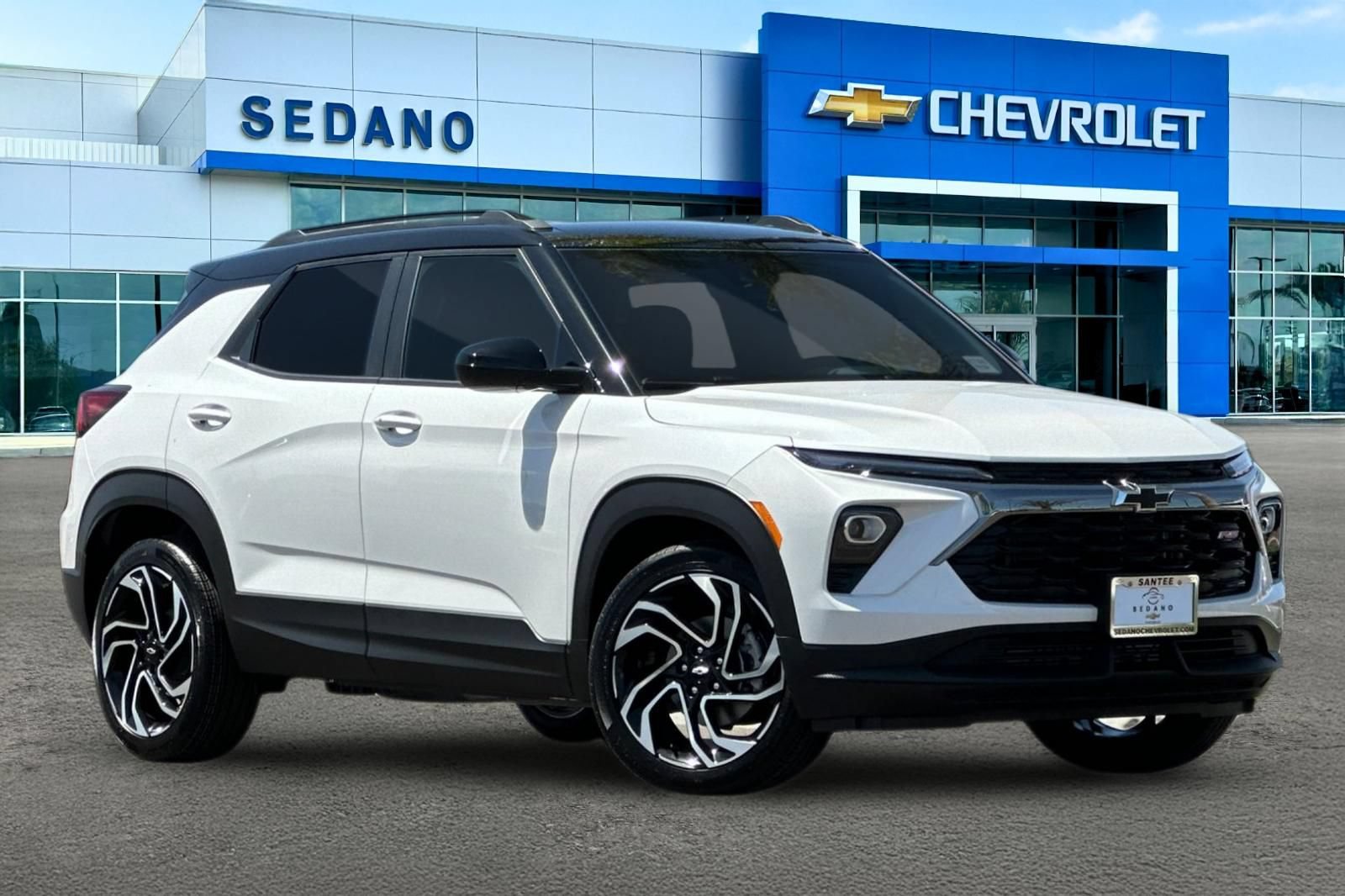New 2026 Chevrolet TrailBlazer RS w/ Convenience Package FWD image 2