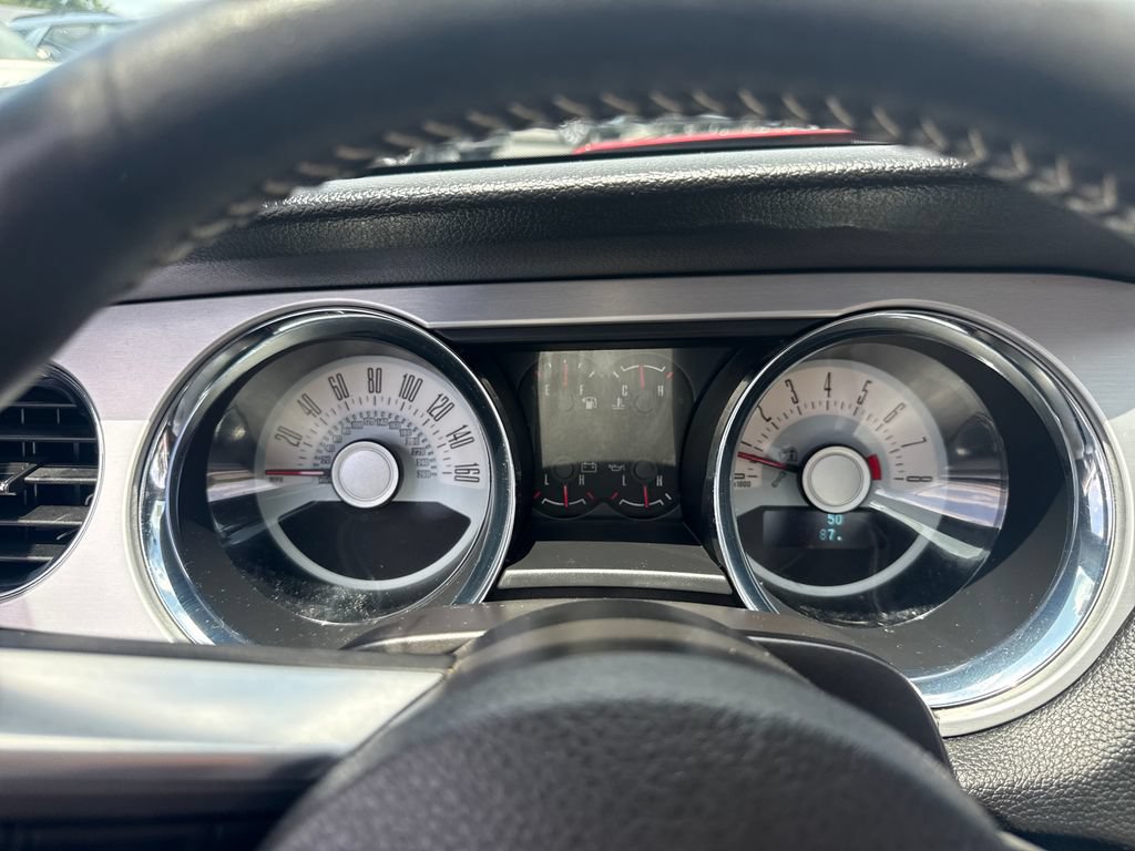 Used 2012 Ford Mustang Premium RWD image 28