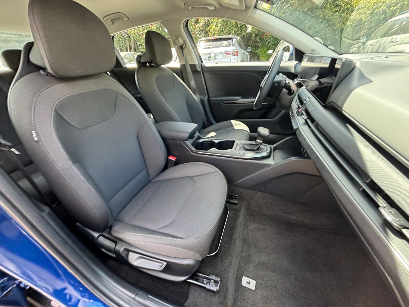 Used 2026 Kia K4 FWD image 30