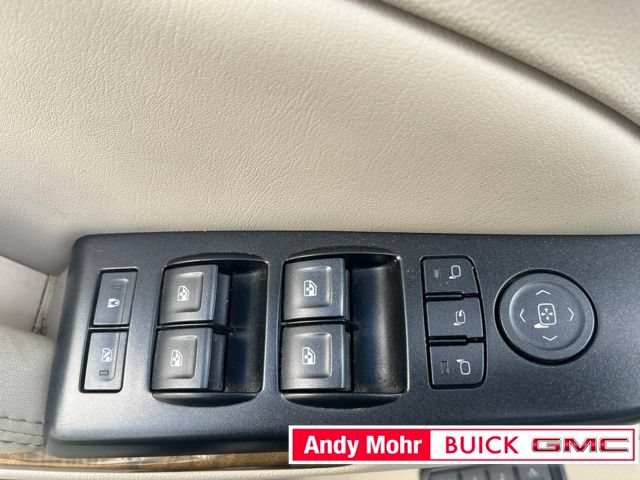 Used 2017 GMC Yukon Denali AWD/4WD image 18