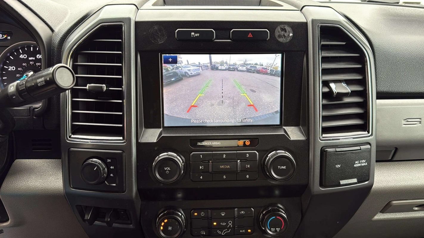 Used 2021 Ford F250 XLT w/ Snow Plow Prep Package AWD/4WD image 13