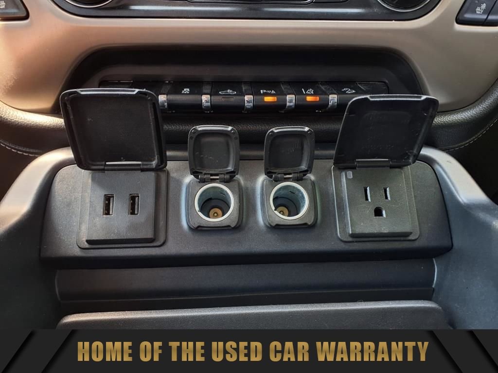 Used 2017 GMC Sierra 3500 Denali image 29