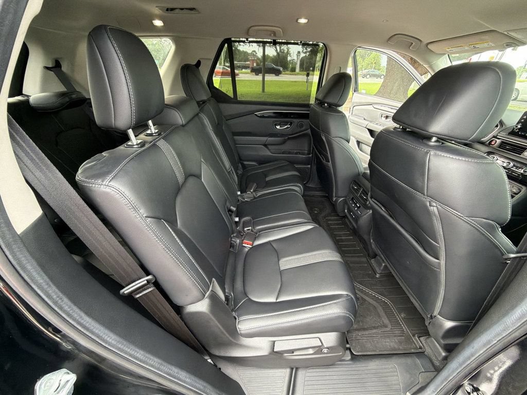 Used 2025 Honda Pilot EX-L image 21