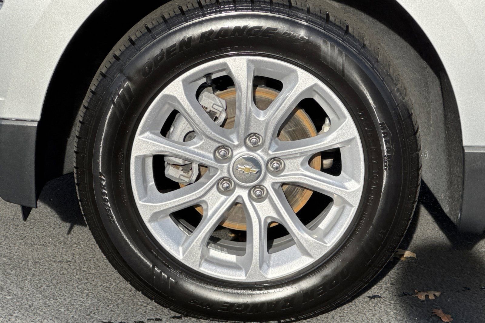 Certified 2021 Chevrolet Equinox LT w/ Driver Convenience Package image 31