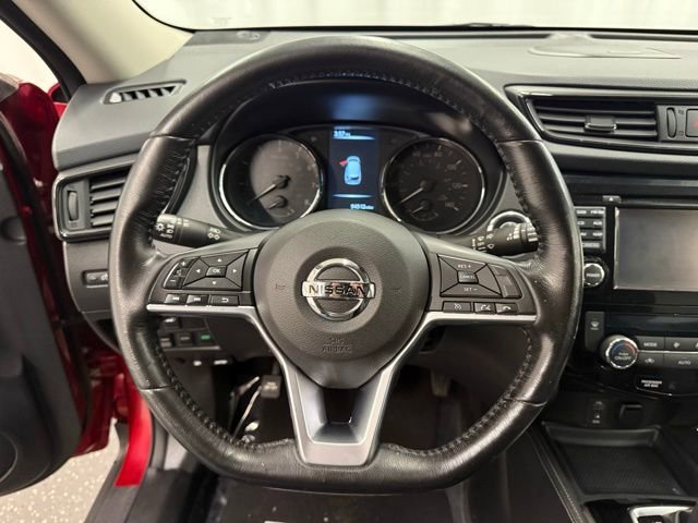 Used 2017 Nissan Rogue SL w/ SL Premium Package image 13