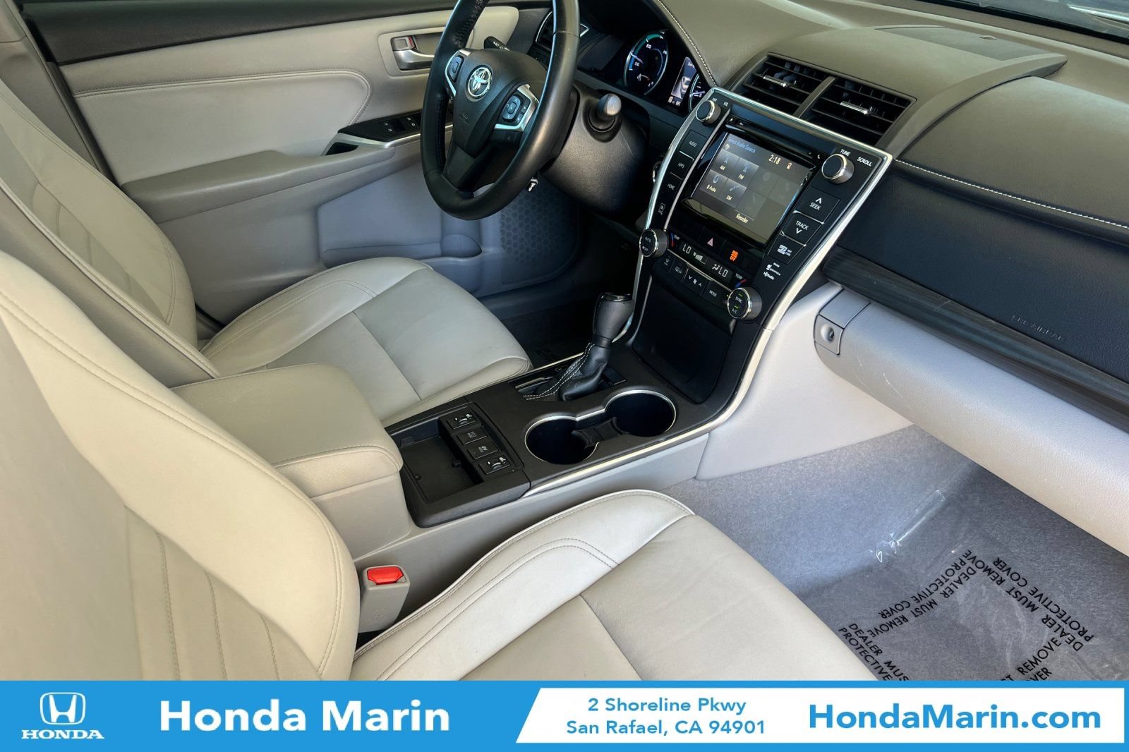 Used 2015 Toyota Camry XLE w/ Moonroof Package FWD image 19